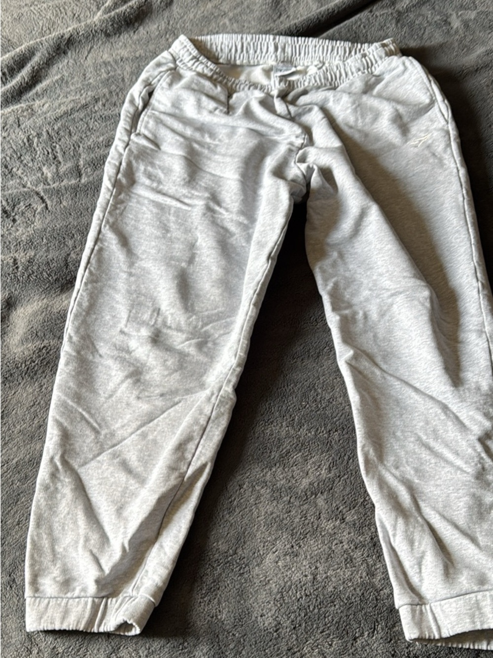 Gray women’s jogger Sweatpants - Unbranded